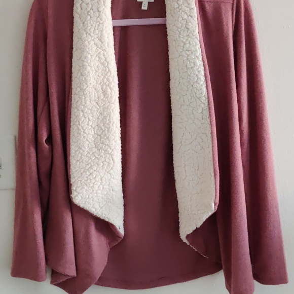 Shrug - Picture 3 of 5